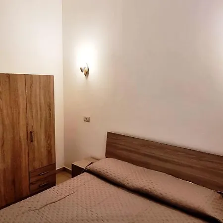 Indipendente Vittorio Apartment *